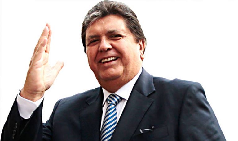 وفاة الرئيس البيروفي الأسبق آلان غارسيا