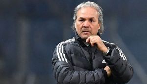 هل يعد ماجر أيامه مع المنتخب الوطني؟