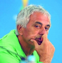 طرابنسبور يخشى تضييع حليلوزيتش