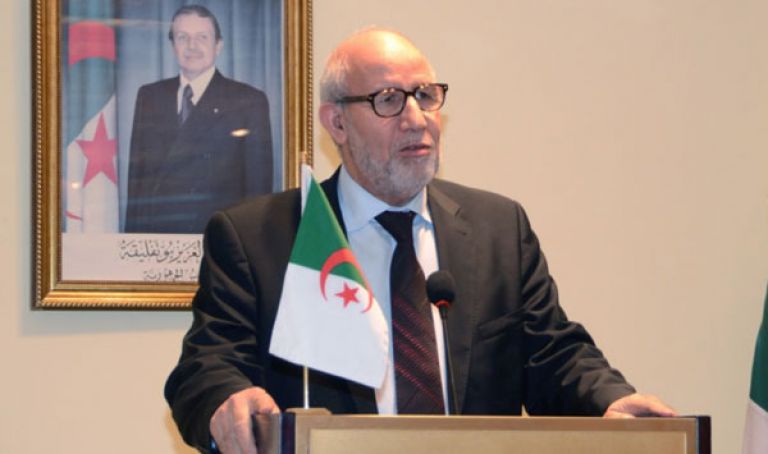 دربال: القانون لا يلزم المترشح للرئاسيات بإيداع ملفه شخصيا