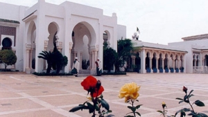 الرئيس تبون يعزي عائلة العميد رشيد حراث