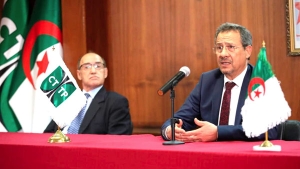 وزير الأشغال العمومية والمنشآت القاعدية، لخضر رخروخ