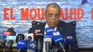 وزير الصناعة والإنتاج الصيدلاني علي عون