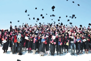 مجلس الأخلاقيات يشرف على تأدية 233 طالبا يمين القسم