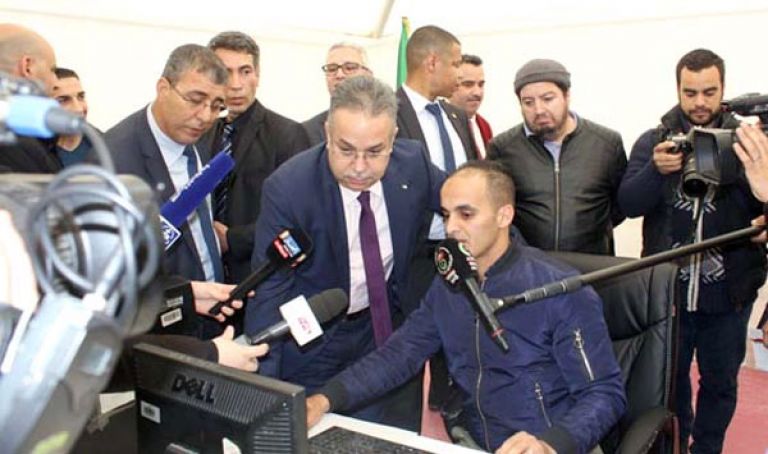 تسليم شهادة ما قبل التخصيص لمكتتبي "عدل 2"