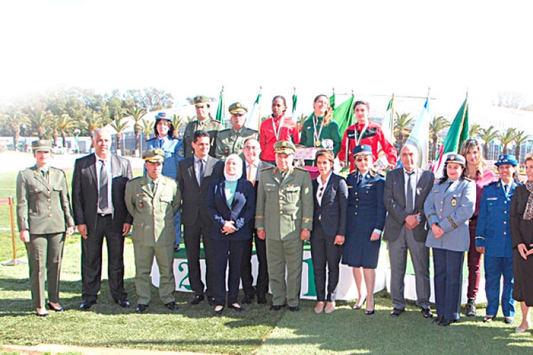 200 مشاركة في الموعد