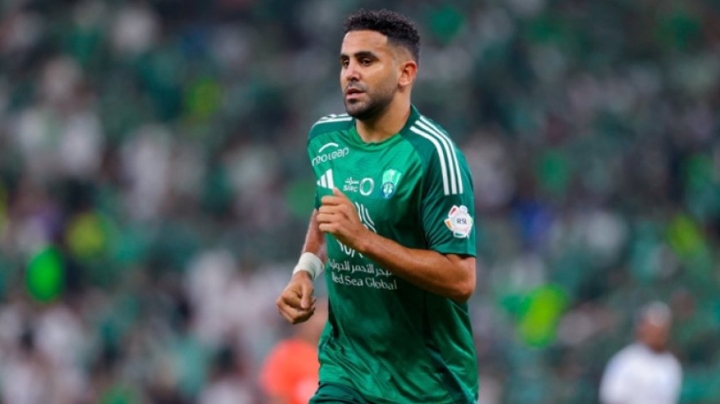 الأهلي يحسم مستقبل محرز ويرفض انتقاله إلى أمريكا