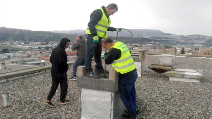 “أوبيجي” قسنطينة يعاين مداخن العمارات