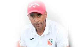 المدرب السويسري - التونسي معز بوعكاز