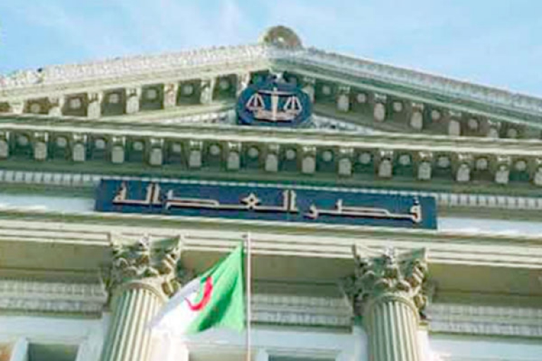 الدفاع يؤكد تنافي توقيف المتهمين مع قرينة البراءة