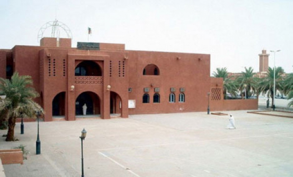 الوالي يستدعي أعضاء المجلس الشعبي البلدي