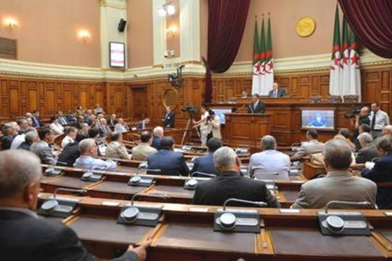 المصادقة على مشروع قانون المجلس الوطني لحقوق الإنسان