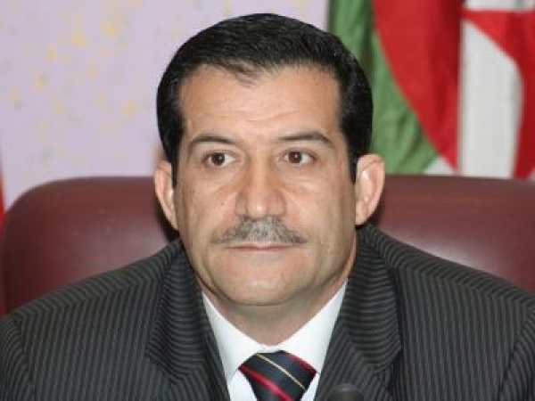 "تاج" يدعو لرفع حصة المرأة إلى النصف
