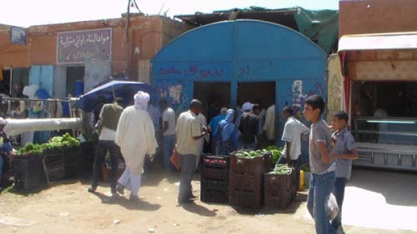 توزيع 100 محل والوالي يسعى إلى غلق سوق "بودة" الشعبية