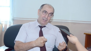 عبد الحفيظ إيزم رئيس اتحادية الرياضة المدرسية