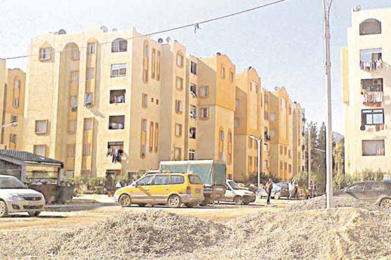 السكنات الاجتماعية تؤزم وضعية النقل