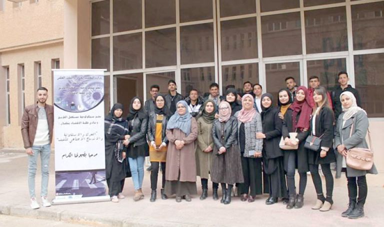 ضرورة تفعيل دور الكفيف وإدماجه في الوسط الجامعي