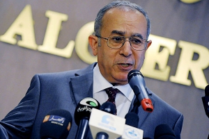 الجزائر ملتزمة بتحقيق دولة القانون