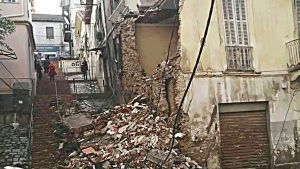 تضرر أزيد من 300 بناية جراء زلزال بجاية