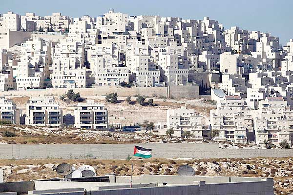 نتانياهو يتحدى فرنسا ويرفض كل دور لها في عملية السلام