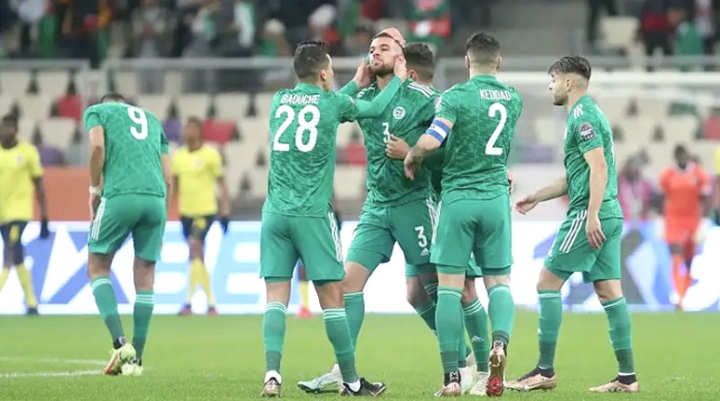 بوقرة يستدعي 28 لاعبا تحسبا لـ"الشان"