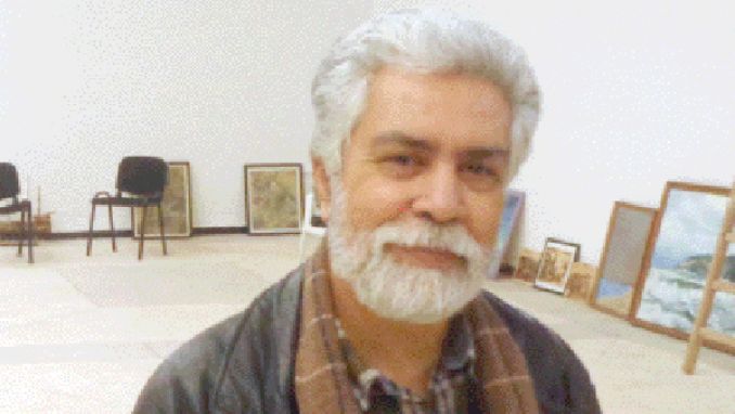 الفلسطيني زكي سلام  ينحت تجربته الفنية