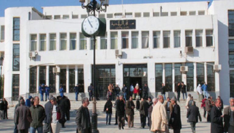 المصادقة على تشكيل لجنة الصفقات العمومية
