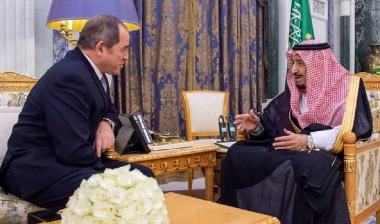 بوقادوم يتباحث سبل تعزيز التعاون مع الرياض