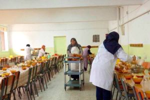 30 مطعما مدرسيا جديدا في انتظار التجهيز