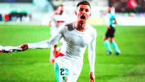 مهاجم مولودية الجزائر سامي فريوي