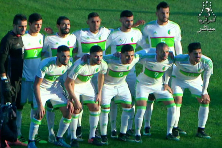 الجزائر.. محارب تائه في صحراء المجد الإفريقي