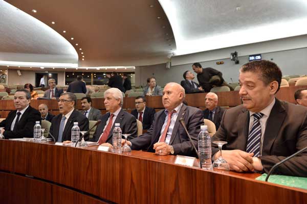 الشروع في إجراءات تكوين ملفات التقاعد