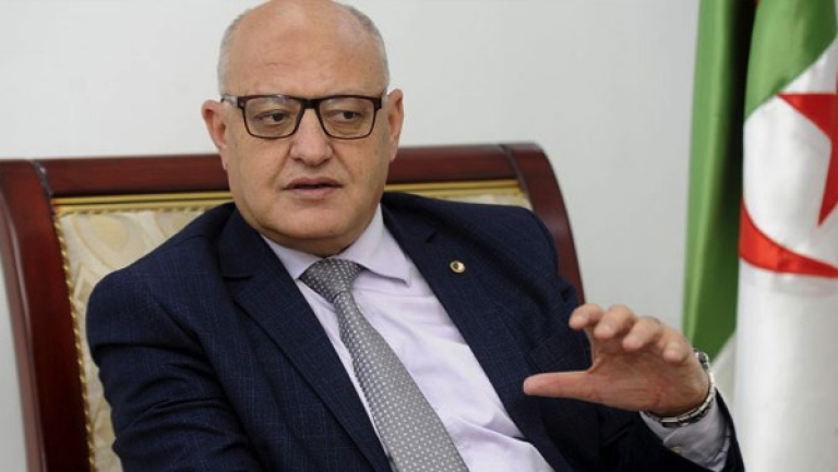 تمكين أبناء الجالية الوطنية من التسجيل في دورة فيفري