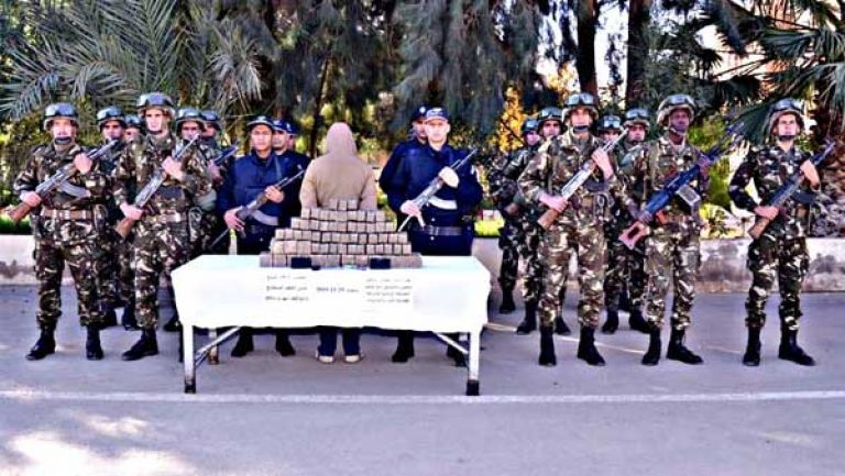 حجز قرابة 600 كلغ من الكيف المعالج