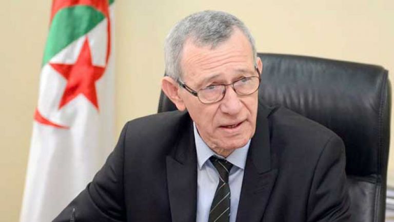 وسائل الإعلام العمومية مدعوة لإعادة تنظيم نفسها