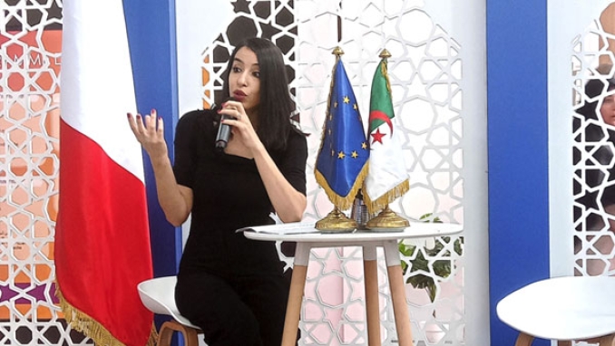 الأدب المكتوب بالذكاء الاصطناعي حتمية
