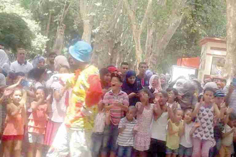 حديقة التجارب تستقطب أكثر من 800 زائر يوميا