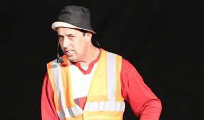 صابر العساس يمتع جمهور عنابة ويتحدى إعاقته