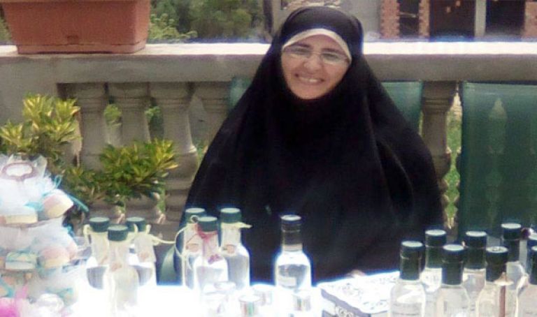 الطبيعية العطرية بديل لمستحضرات التجميل الكيماوية