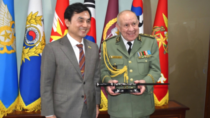 الارتقاء بالتعاون العسكري بين الجيشين إلى أعلى المستويات