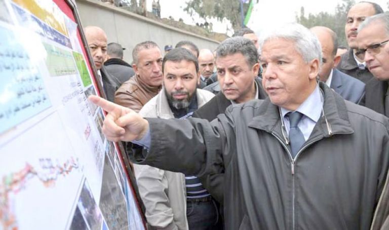 والي سطيف يُشهر سيف الحجاج في وجه بعض "الأميار"