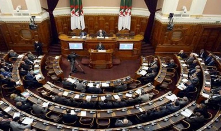 تجديد الثقة في بن صالح لرئاسة مجلس الأمة