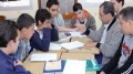 باحثون يدعون إلى تنظيم التعليم الموازي وتعزيز دور المدرسة