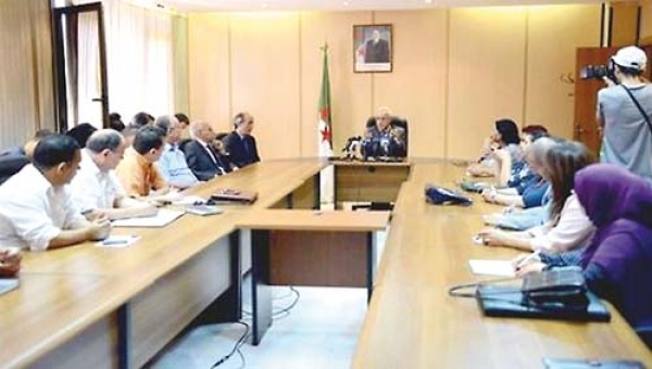 الشروع في تسليم البطاقات المؤقتة في غضون أسبوع