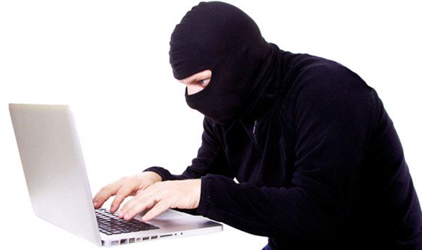 معالجة 4 جرائم إلكترونية في أكتوبر