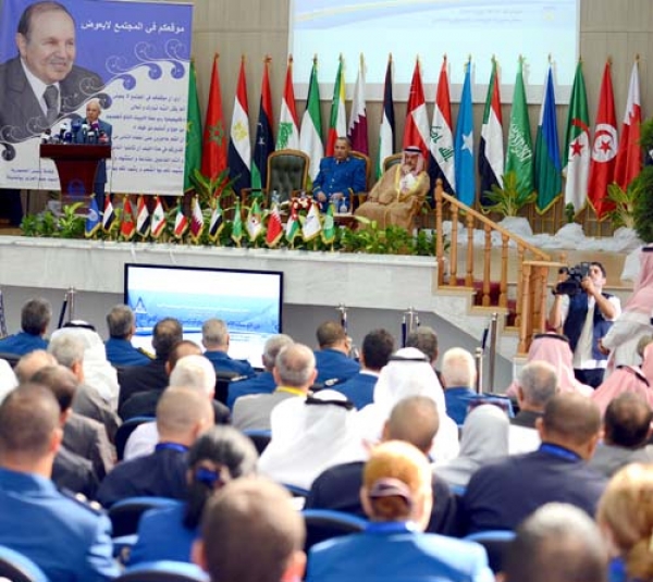 المطالبة بإشراك المجتمع المدني في وضع استراتيجية أمنية