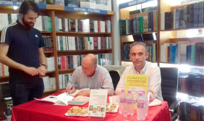 السفير الفرنسي يوقع كتابه في طبعة الجزائر