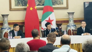 سفير جمهورية الصين الشعبية بالجزائر، لي جيان