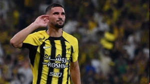 الدولي الجزائري، حسام عوار