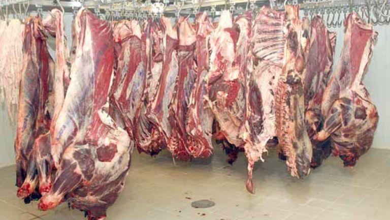 تجميد استيراد اللحوم يوفّر 200 مليون دولار سنويا